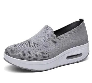Slip On Sneakers: The Alma