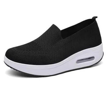 Slip On Sneakers: The Alma