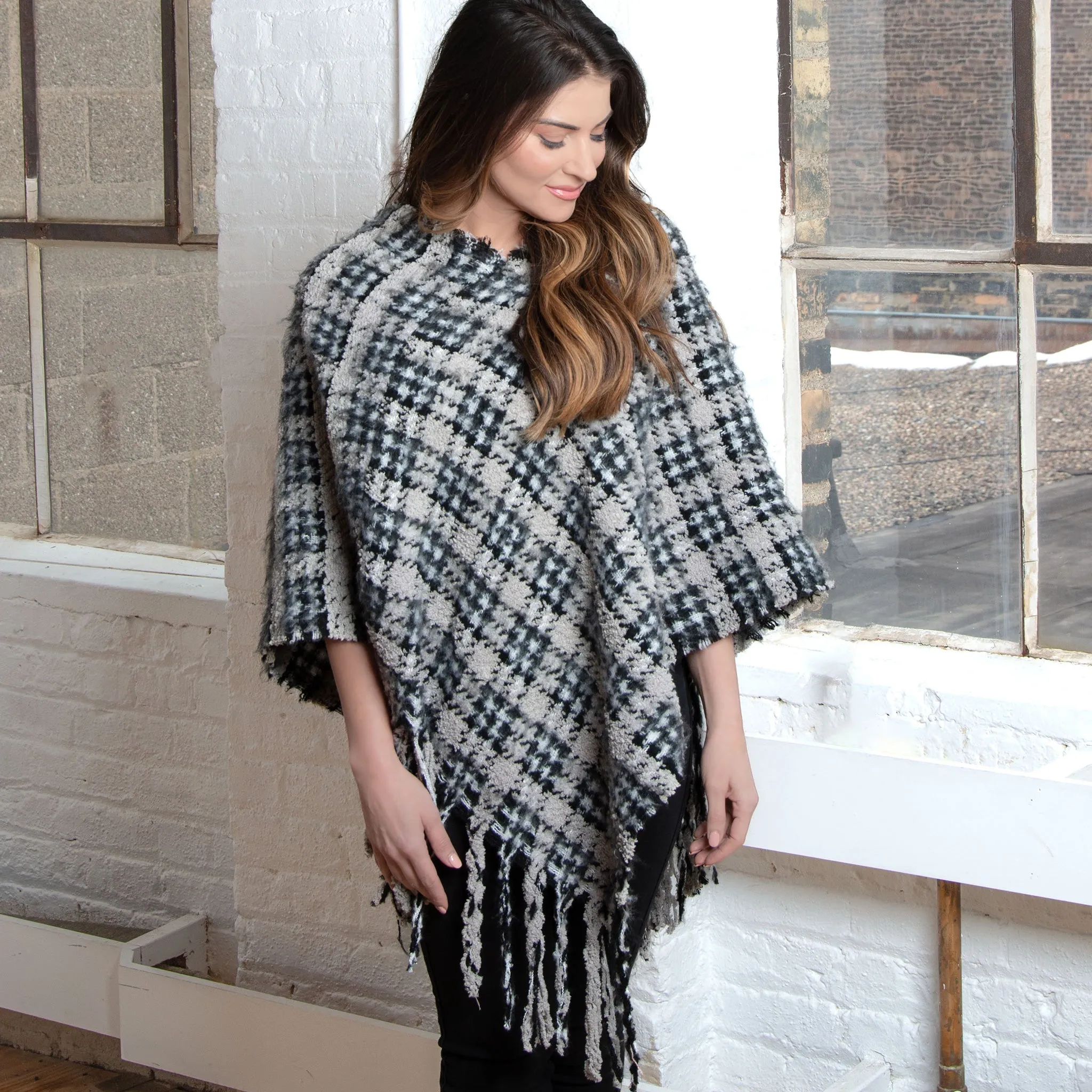 Winter Jude One Size Herringbone Poncho